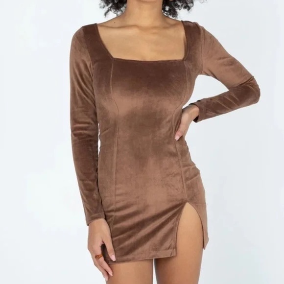 PRINCESS POLLY Haillie Mini Dress - Picture 1 of 3